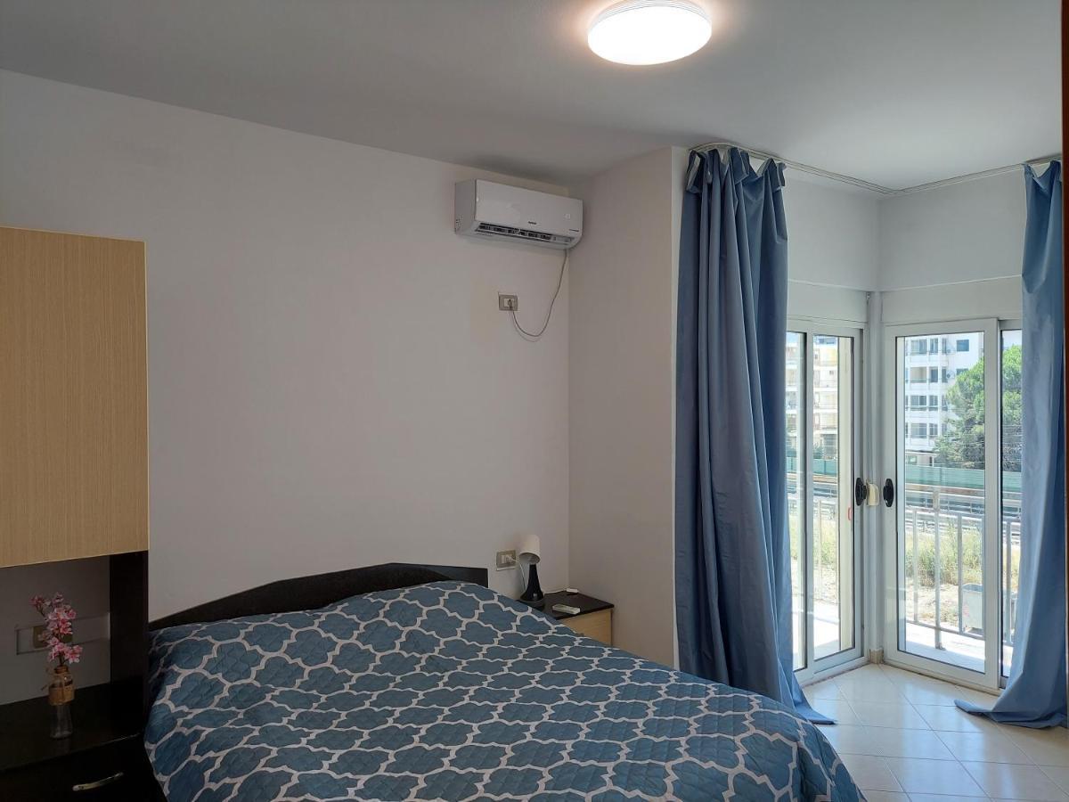 Golden Beach Apartments Durres Exterior photo